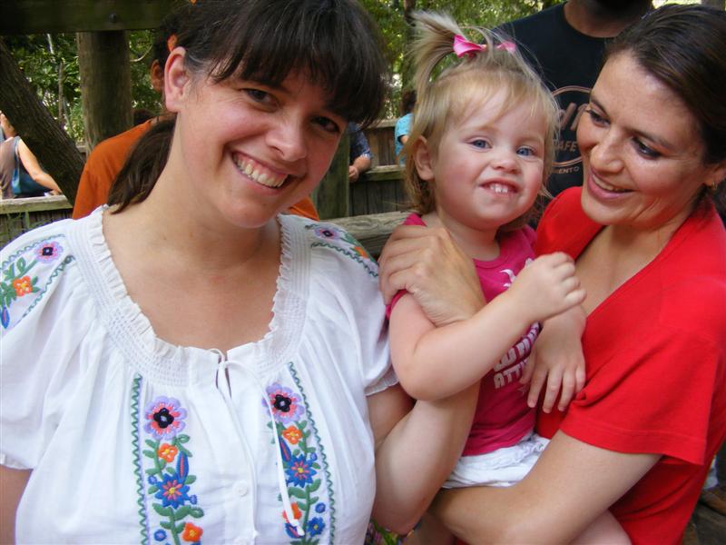 Jess2ndBDay_DALZoo (128) (Medium).JPG - Mummy, Me & my Ms. Lisa.